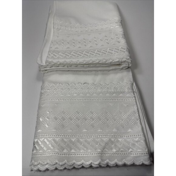 Vintage CANNON IVORY Embroidered Lace King Pillow Case Cotton Blend Set Of 2 - Picture 1 of 3